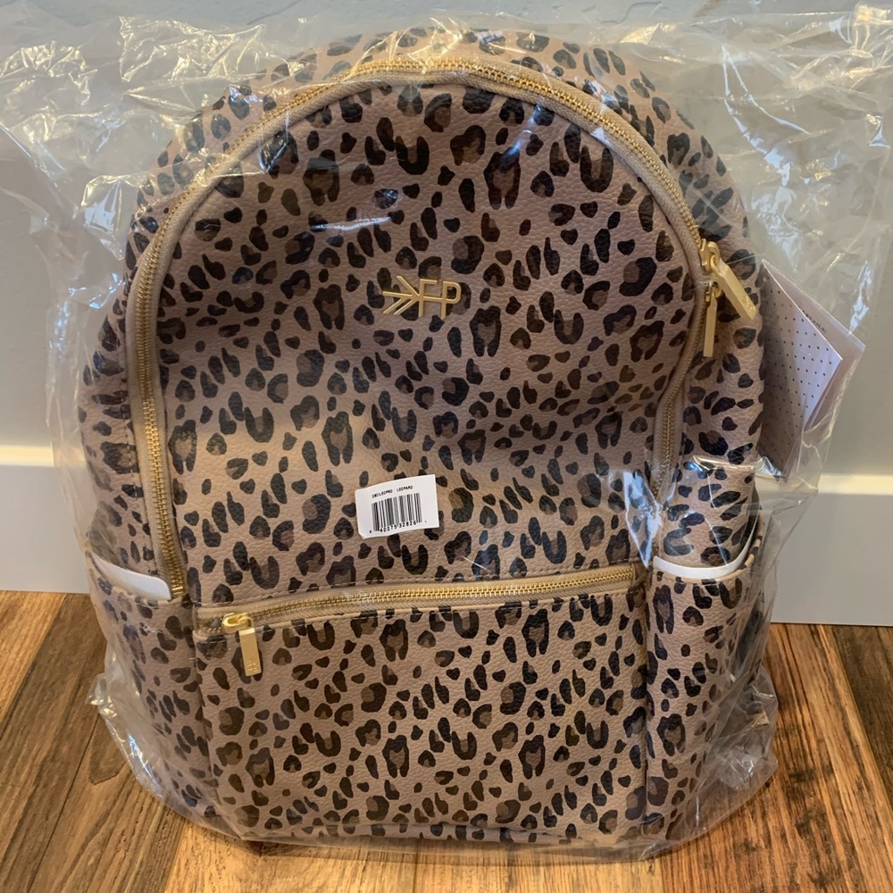 Leopard Classic City Pack